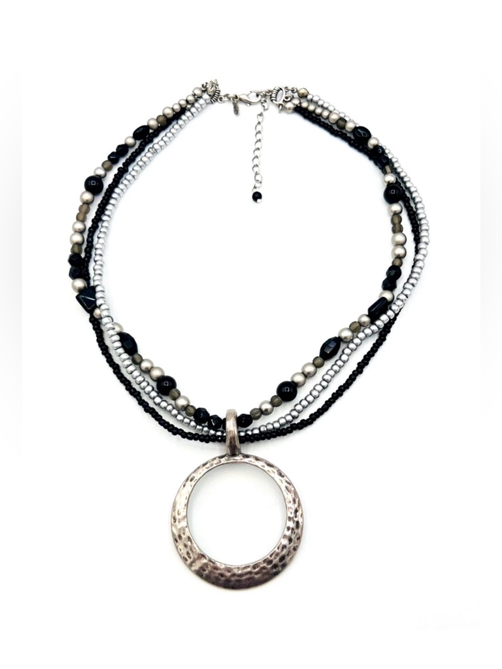 Premier Designs  NIGHT LIFE Multi Strand Necklace Hammered Open Circle Pendant